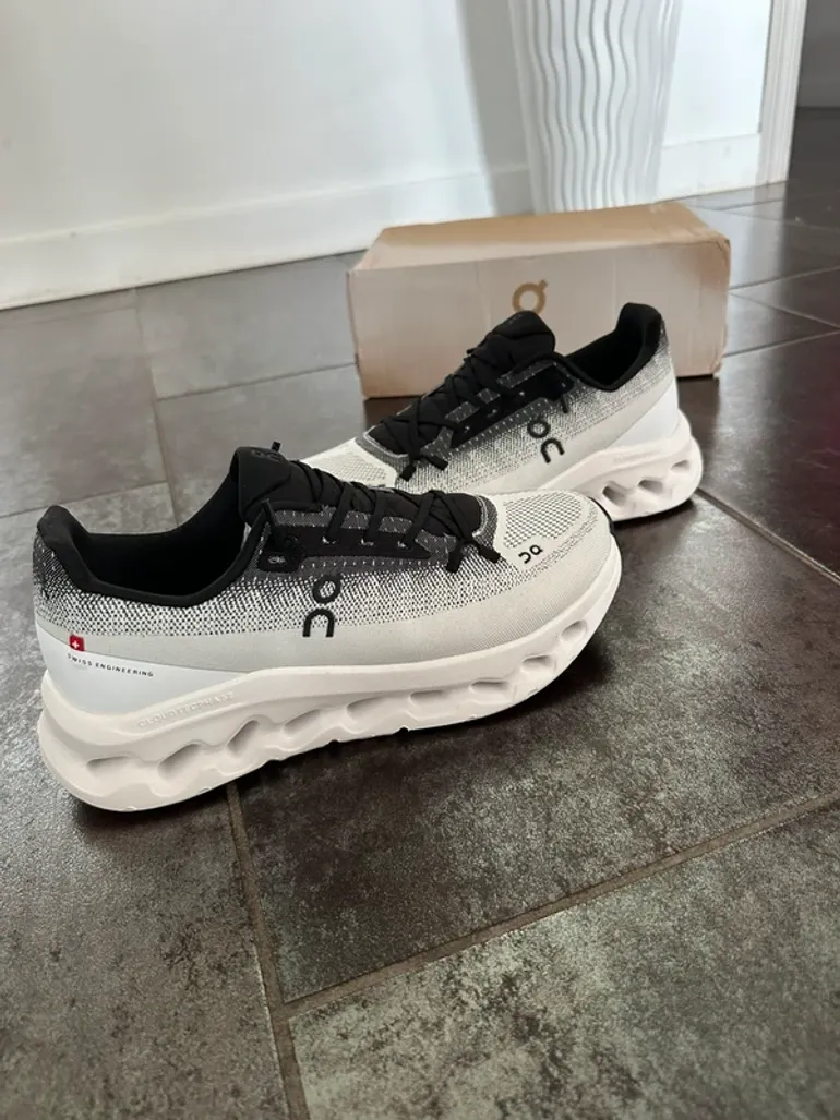 Used On Running Cloud bike — image 11 of 15