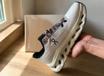 Tweedehands On Running Cloutilt bike — afbeelding 2 van 5