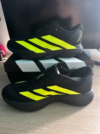 Käytetty Adidas adizero EVO SL Running Shoes