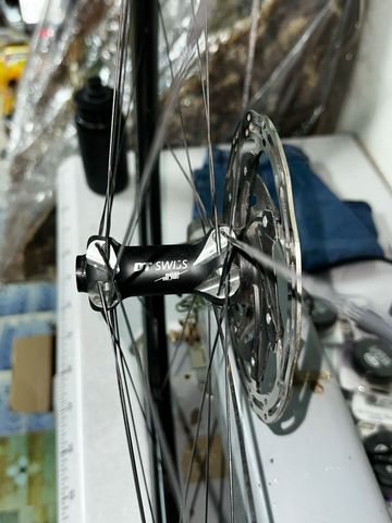 Tweedehands Dt Swiss spine bike — afbeelding 9 van 9