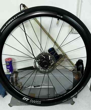 Tweedehands Dt Swiss spine bike — afbeelding 6 van 9
