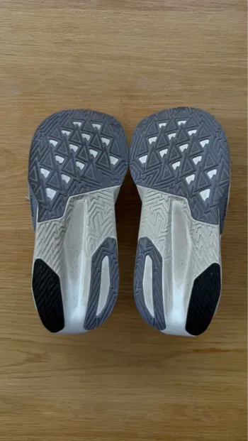 Gebrauchtes New Balance Rebel v5 bike — Bild 3 von 3