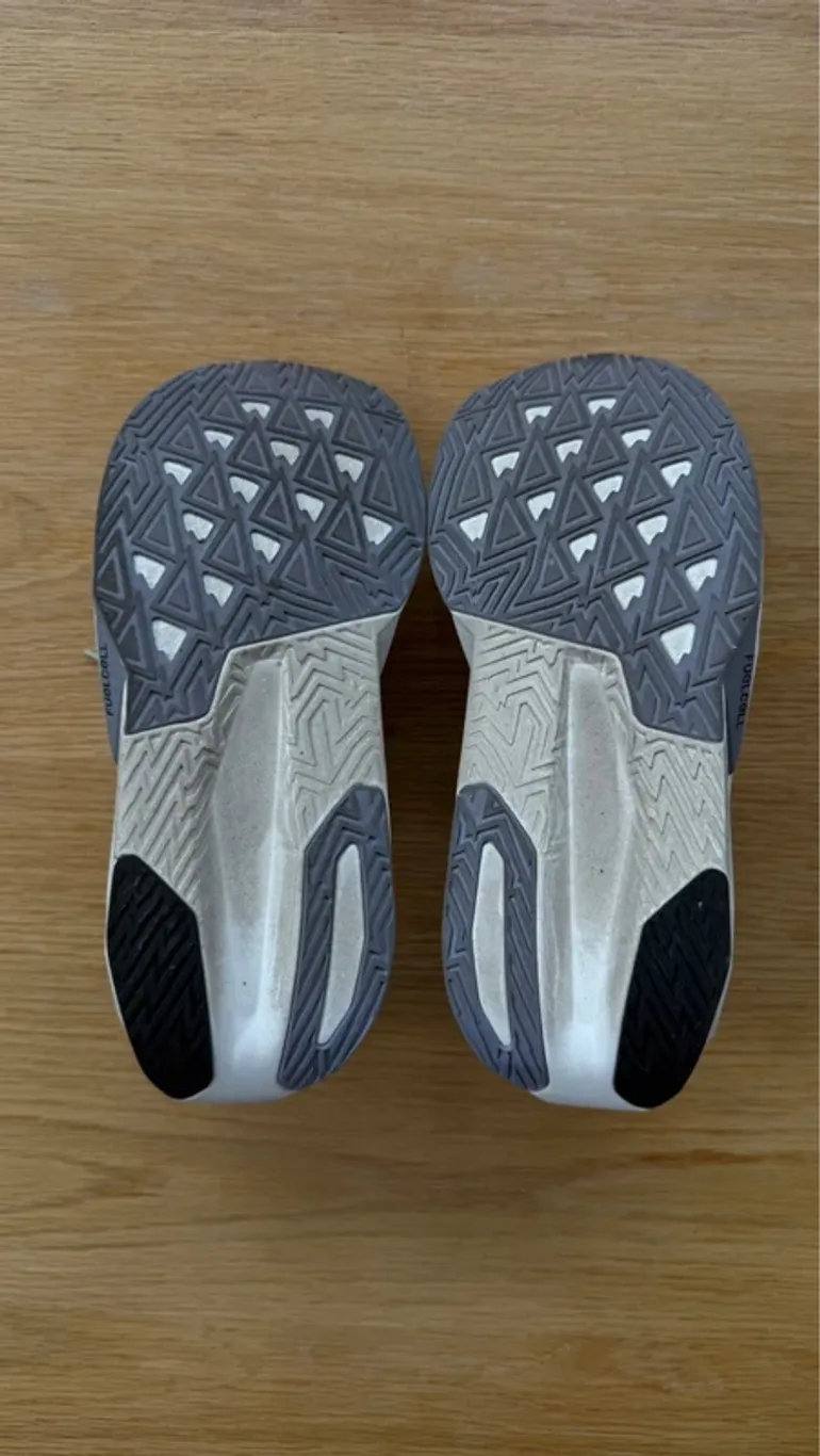 Gebrauchtes New Balance Rebel v5 bike — Bild 3 von 3