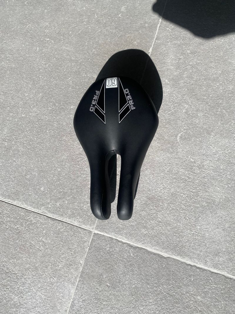 Used ISM PR3.0 Saddle Saddles & Seatposts