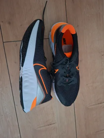 Used Nike Laufschuhe Running Shoes