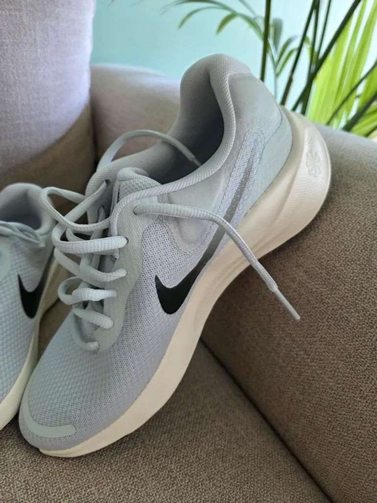 Brugt Nike Revolution 7 bike — billede 2 af 3