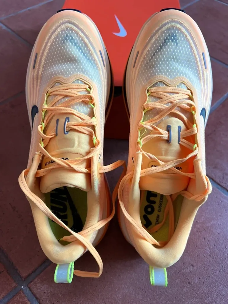Used Nike Vomero Plus bike — image 2 of 10