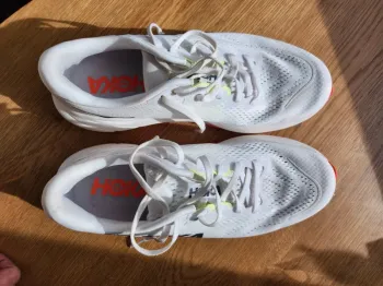 Used Hoka Rincon 4 bike — image 3 of 5