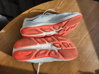 Used Hoka Rincon 4 bike — image 4 of 5