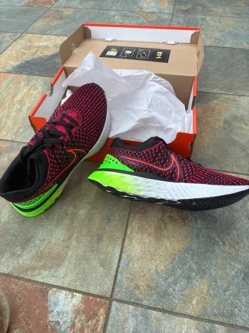 Used Nike React Infinity Run FK 3 bike — image 3 of 9