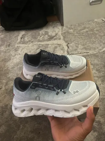 Used On Running Cloud bike — image 2 of 3