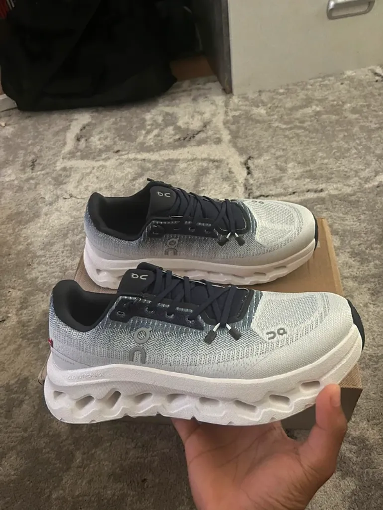 Used On Running Cloud bike — image 2 of 3