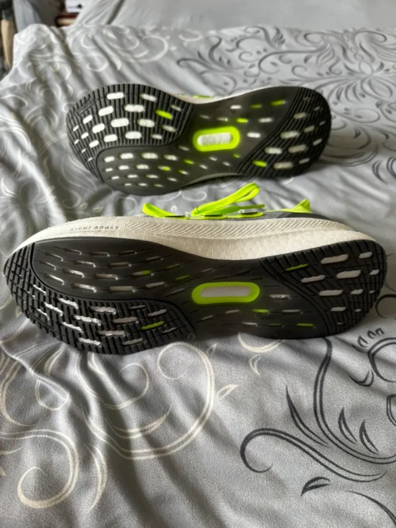 Adidas Ultraboost 5 bike usato — immagine 2 di 6