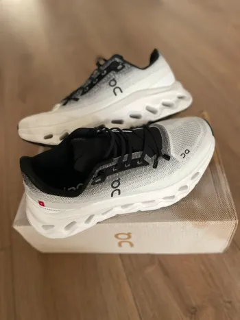 Brugt On Running Cloudsurfer Next Running Shoes