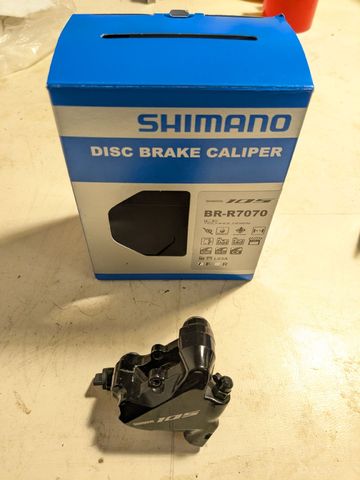 Używany Shimano 105 BR-R7070 Brakes