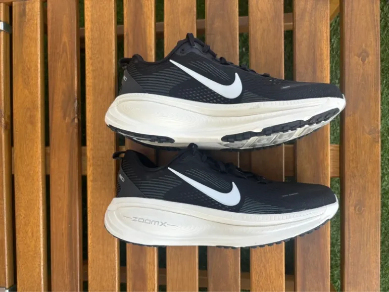 Nike Vomero 18 bike d'occasion — image 4 sur 6