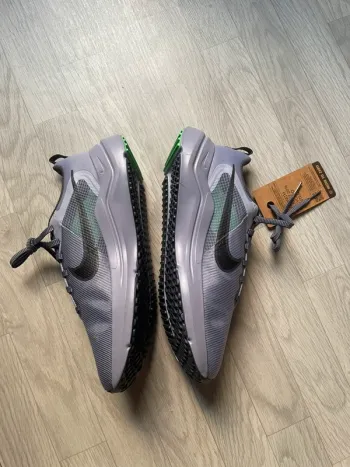 Brugt Nike Chaussures de course, taille 42 bike — billede 3 af 6