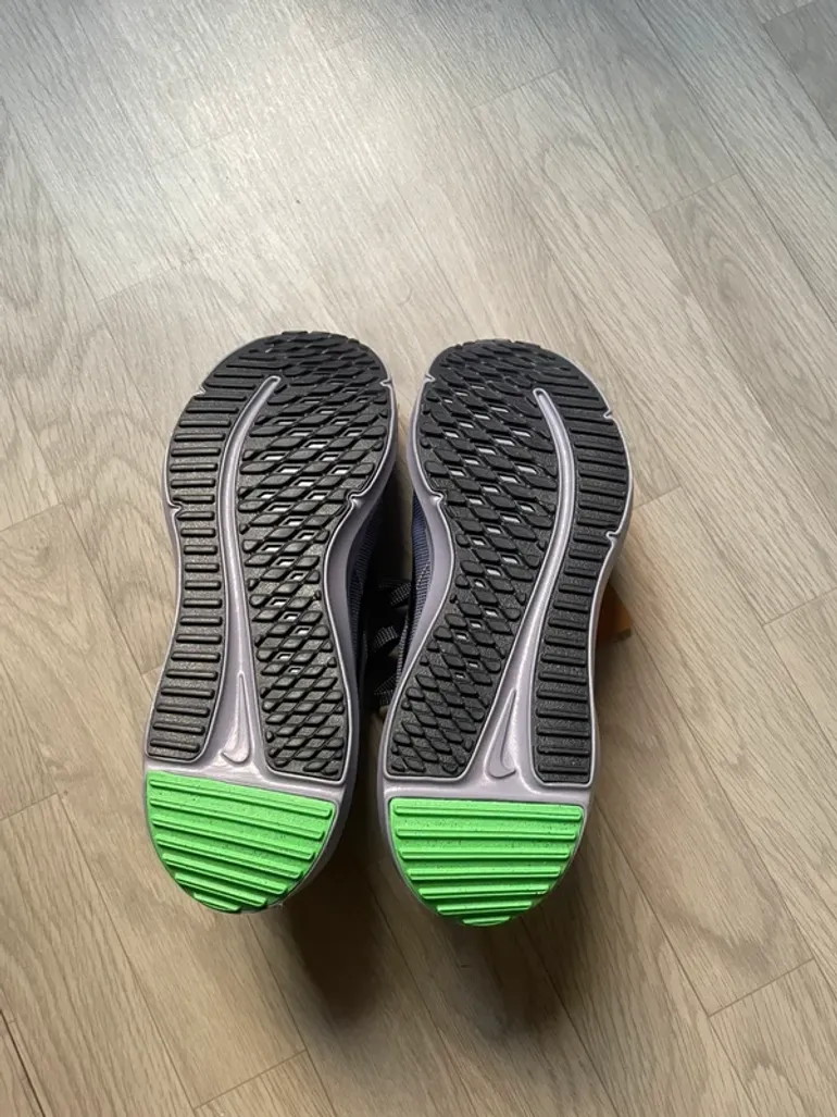 Brugt Nike Chaussures de course, taille 42 bike — billede 4 af 6