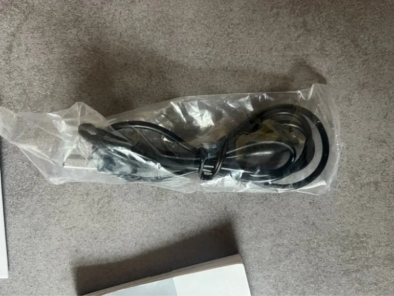 Used Garmin Vivoactive 4 bike — image 13 of 13