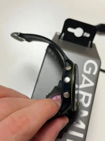 Used Garmin Forerunner 255 Music bike — image 6 of 11