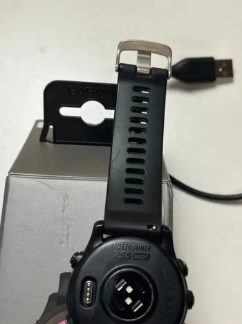 Used Garmin Forerunner 255 Music bike — image 10 of 11