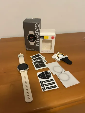 Garmin vívoactive 5 Electronics d'occasion