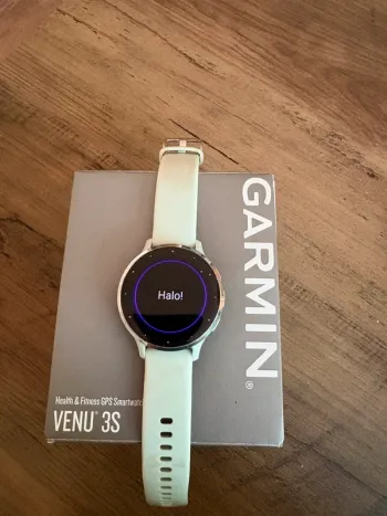Used Garmin Venu 3S Electronics