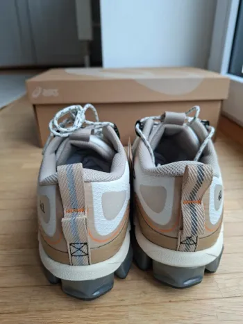 Used Asics Gel-Quantum 360 VII bike — image 6 of 10
