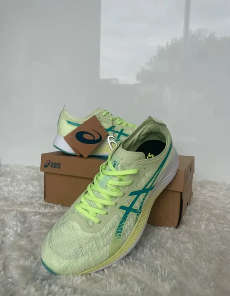 Asics Magic Speed bike d'occasion — image 2 sur 3
