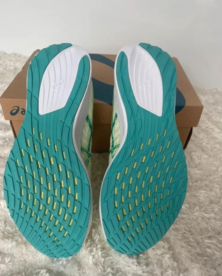 Asics Magic Speed bike d'occasion — image 3 sur 3