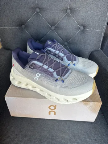 Použité On Running Cloud Running Shoes