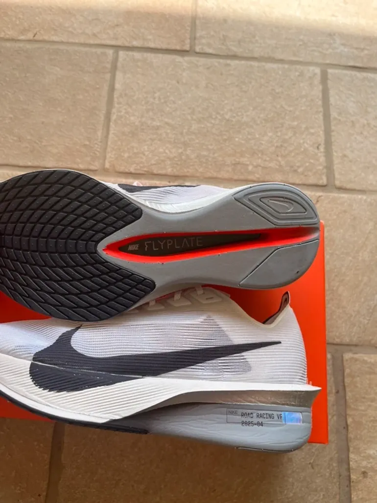Used Nike Vaporfly 4 bike — image 3 of 4