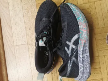Used Asics Gel Noosa Tri 16 2025 bike — image 2 of 4