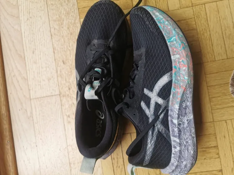 Used Asics Gel Noosa Tri 16 2025 bike — image 2 of 4