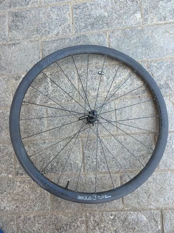 Bontrager Aeolus 3 bike d'occasion — image 1 sur 4