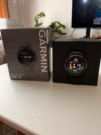 Used Garmin Venu 3S 2024 bike — image 8 of 8