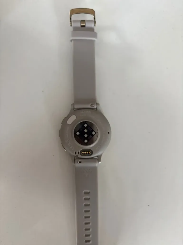 Used Garmin Venu 3S bike — image 6 of 7