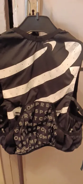 Used Compressport Gilet hydratation bike — image 2 of 4