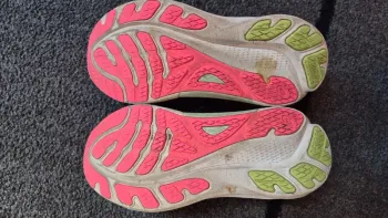 Used Asics Gel-Kayano 30 bike — image 5 of 7