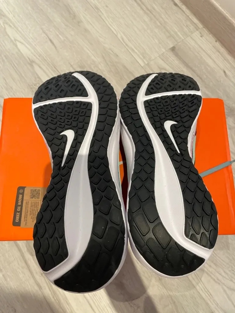 Gebrauchtes Nike sportschoenen bike — Bild 3 von 6