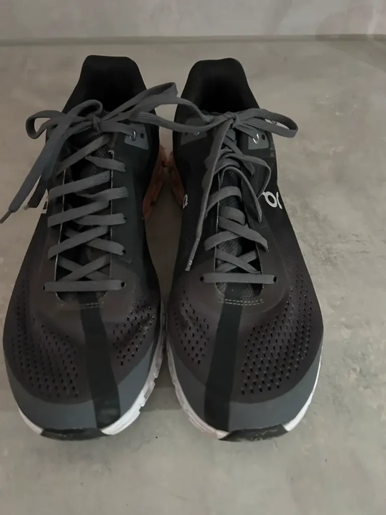 On Running Cloudflow bike de segunda mano — imagen 3 de 5