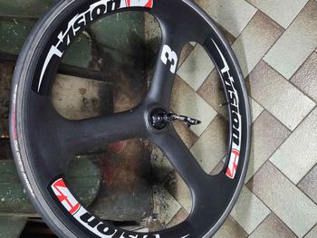 Käytetty GENERICA Tre Razze Posteriore Wheels
