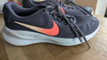 Used Nike Sportschuhe Running Shoes