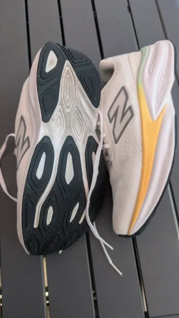 Gebrauchtes New Balance Fresh Foam X Kaiha v2 bike — Bild 3 von 5