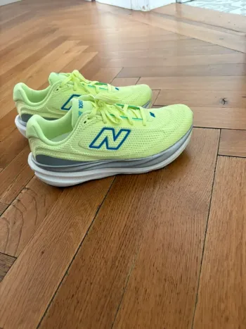 Gebrauchtes New Balance 1080v15 bike — Bild 2 von 3