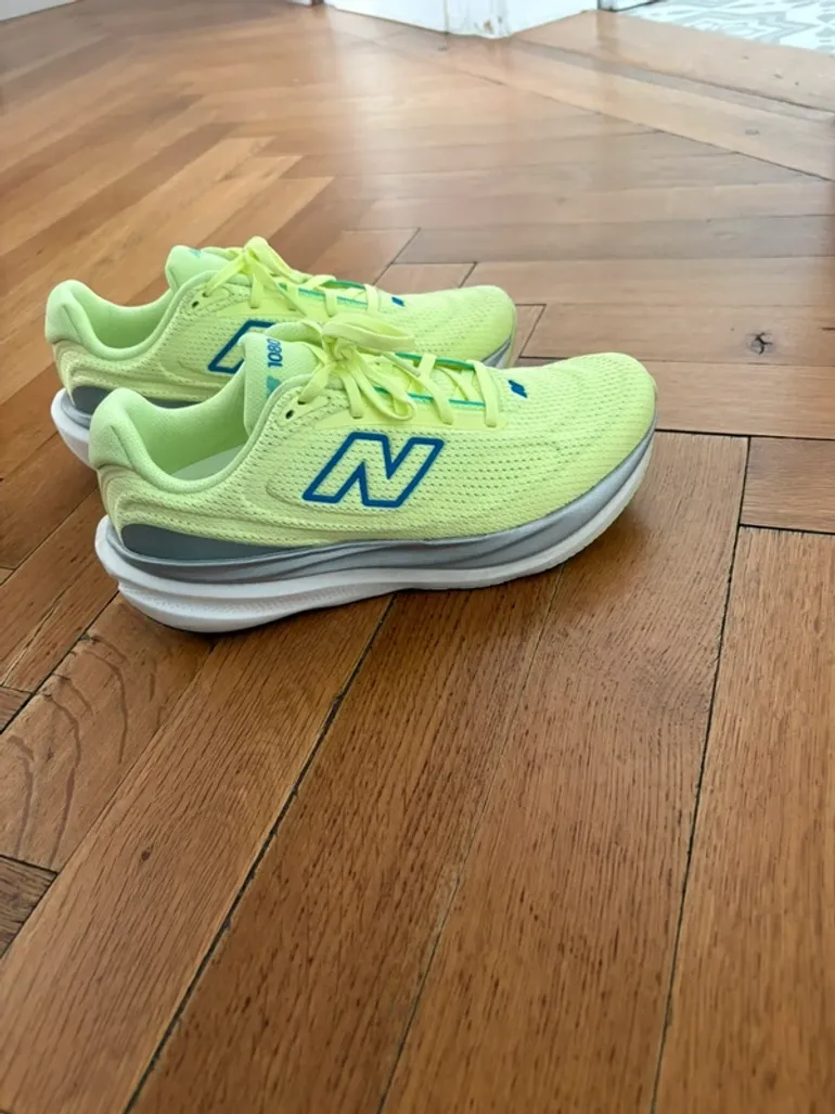 Gebrauchtes New Balance 1080v15 bike — Bild 2 von 3