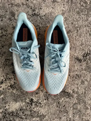Used Hoka Clifton 8 bike — image 3 of 5