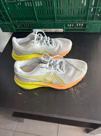 Used Asics Loopschoenen Maat 40 Running Shoes