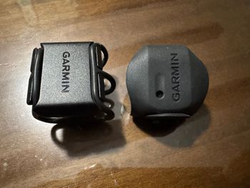 Tweedehands Garmin Sensore cadenza e velocità 2026 Cycling Accessories