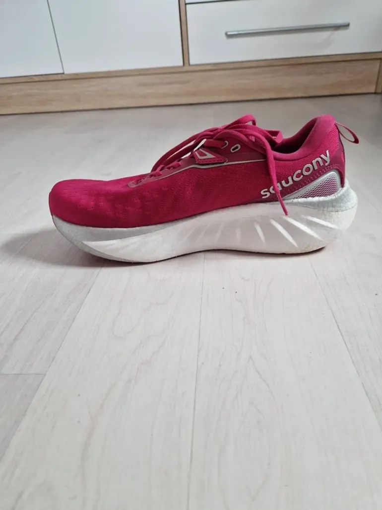Brugt Saucony Triumph 22 bike — billede 6 af 11